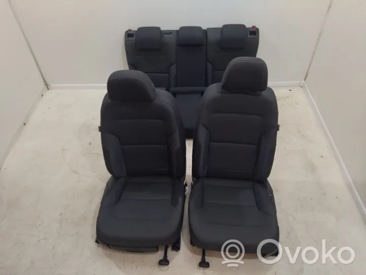 Volkswagen Golf VII Set interni 