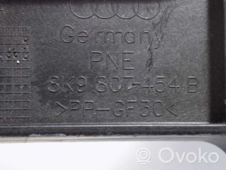 Audi A4 S4 B8 8K Puskurin kannattimen kulmakannake 8K9807454B