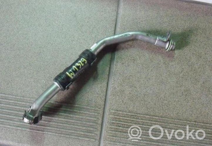 Audi A8 S8 D3 4E Tubo flessibile mandata olio del turbocompressore turbo 059145735