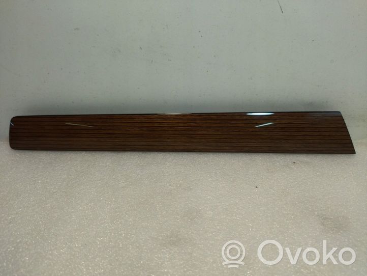 Volkswagen Touareg II Baguette moulure de porte arrière 7P6867449B