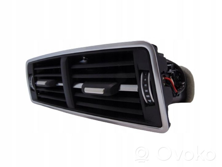 Audi Q7 4M Rear air vent grill 4M0819203A