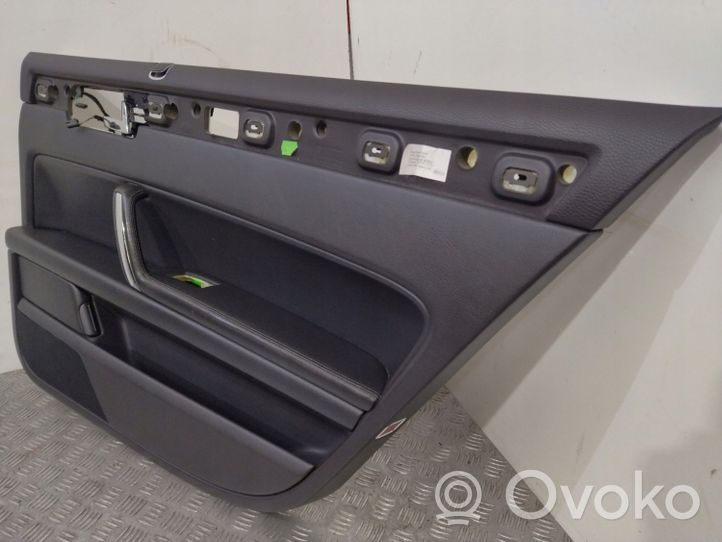 Volkswagen Phaeton Takaoven verhoilu 3D1867012