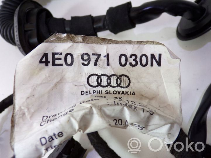 Audi A8 S8 D3 4E Faisceau de câblage de porte avant 4E0971030N