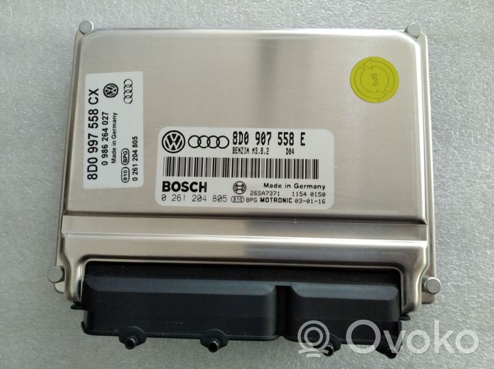 Audi A4 S4 B5 8D Unité de commande, module ECU de moteur 8D0907558E