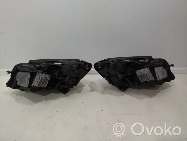 Mercedes-Benz S W222 Lot de 2 lampes frontales / phare A2229061302