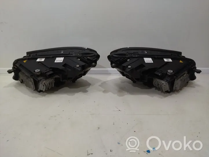 Mercedes-Benz S W222 Lot de 2 lampes frontales / phare A2229061302