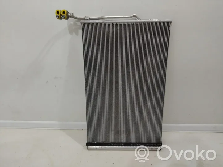 Volkswagen Touareg II Radiateur condenseur de climatisation 7P0820411B