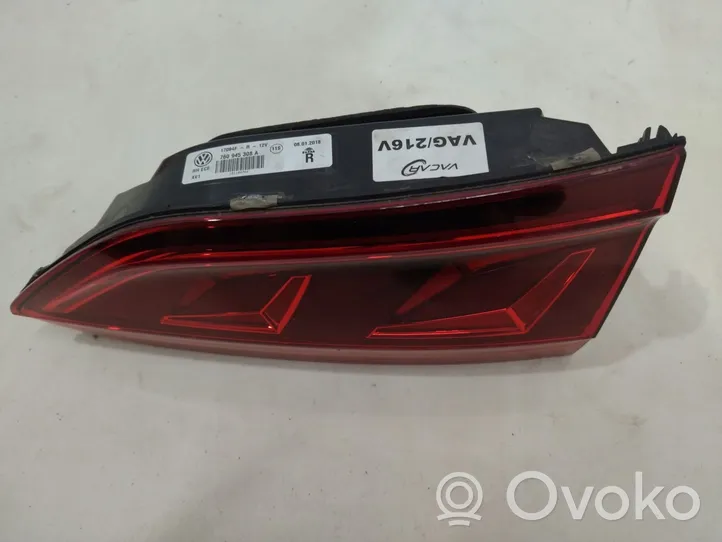 Volkswagen Touareg III Rear/tail lights set 760945307