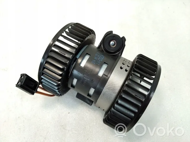 Audi Q7 4M Heater fan/blower 4M0820021