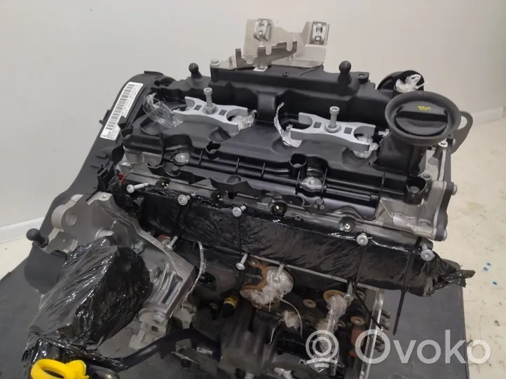 Volkswagen PASSAT B8 Silnik / Komplet DTSA
