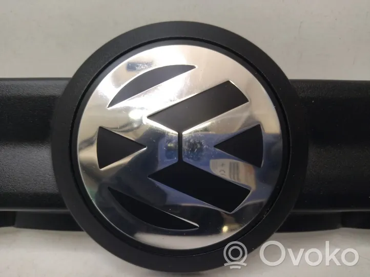 Volkswagen Touareg II Motorabdeckung 7P6971797