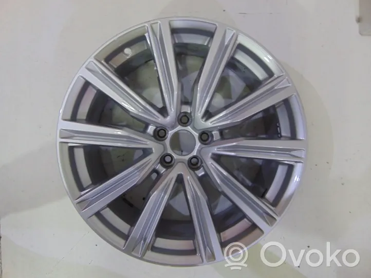 Audi Q8 Felgi aluminiowe R20 4M8601025T