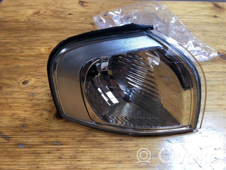 Volvo S80 Indicatore di direzione anteriore 8620463