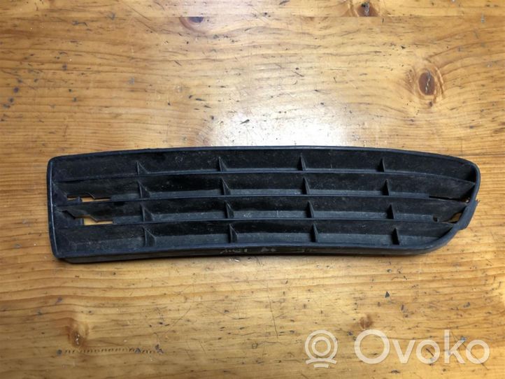 Audi A6 S6 C4 4A Front bumper lower grill 4A0807345A