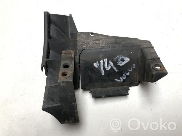 Volvo S40, V40 Rear bumper mounting bracket 