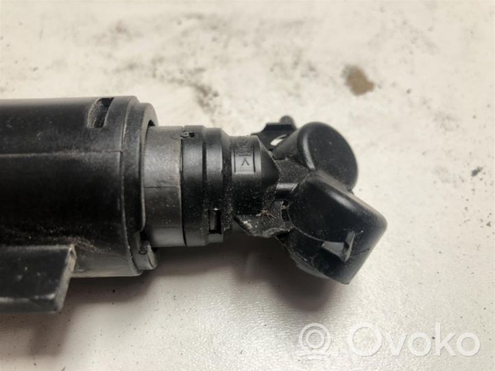 BMW X3 F25 Ugello a spruzzo lavavetri per faro A2C53350557