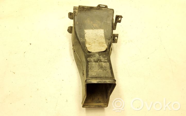 BMW 7 E38 Canale/condotto dell’aria per il raffreddamento del freno 51118150764