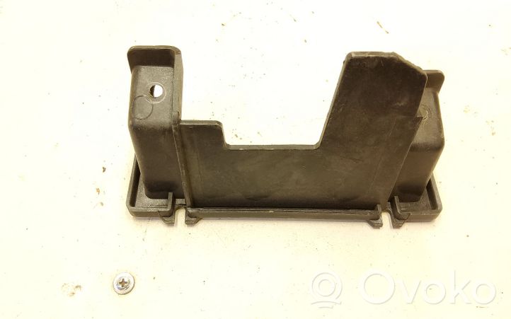 Audi 80 90 S2 B4 Parte del faro posteriore 8A0945567