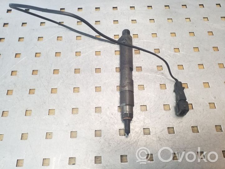 Volkswagen II LT Injecteur de carburant 074130204D