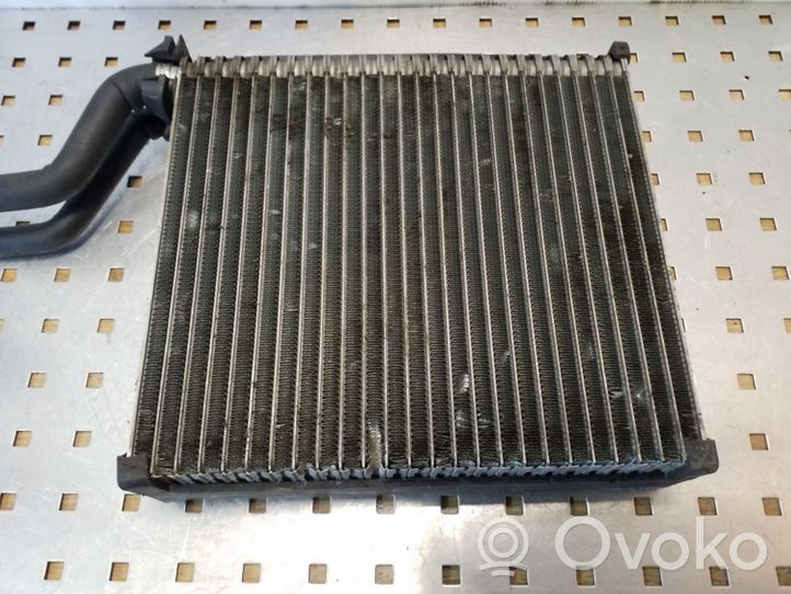 Audi A4 S4 B7 8E 8H Radiatore aria condizionata (A/C) (abitacolo) 8E1820103R