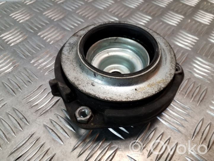 Audi A3 S3 8P Soporte de puntal superior delantero 1KD412331A