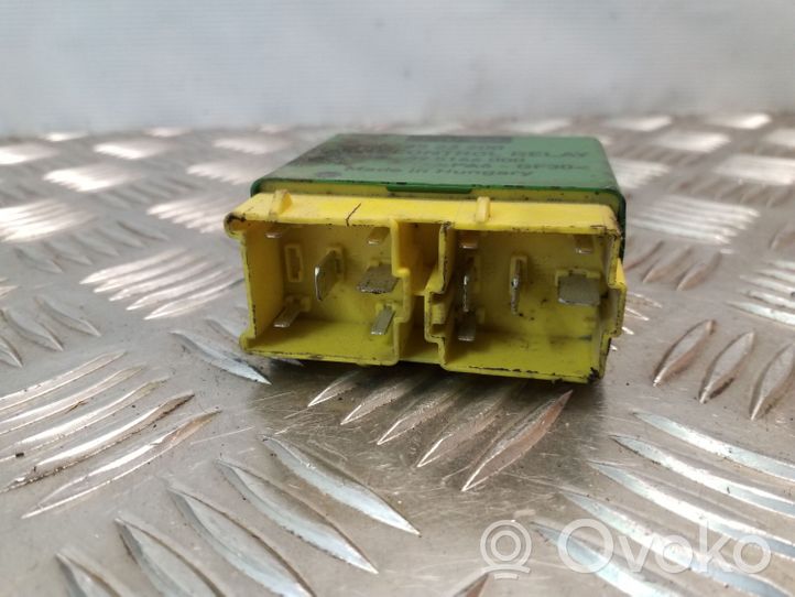 Volvo S70  V70  V70 XC Light relay 3523200