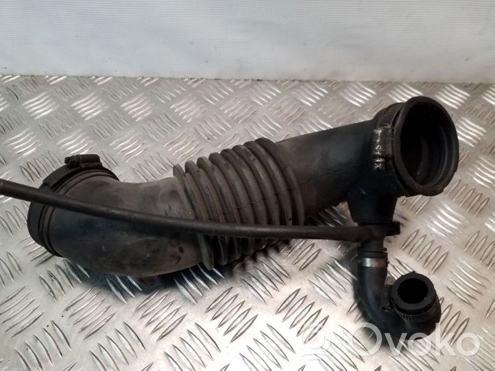 Volvo S70  V70  V70 XC Tube d'admission d'air 9183897