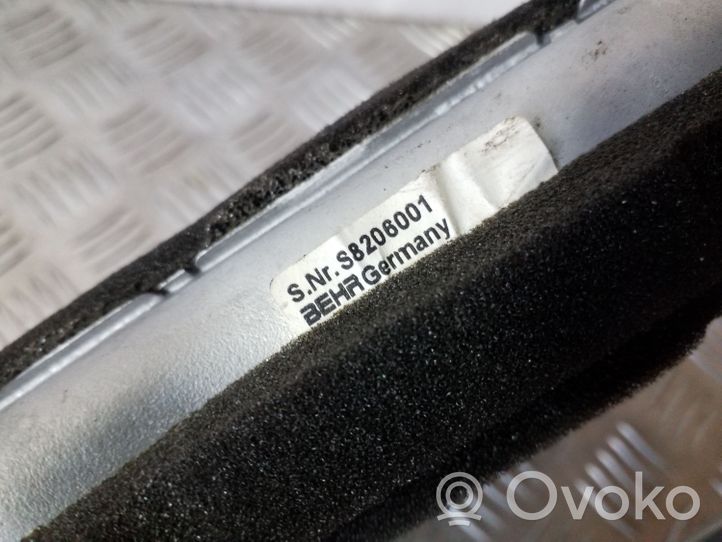 BMW 5 F10 F11 Radiateur soufflant de chauffage S8206001