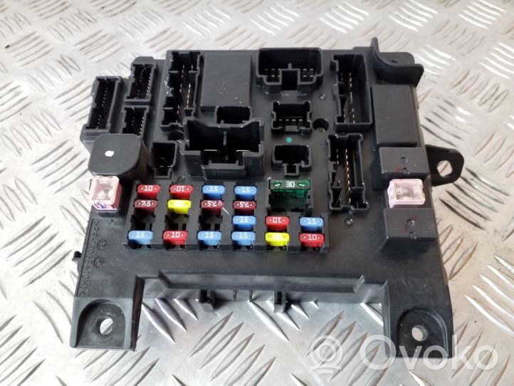 Mitsubishi ASX Module de fusibles 8637A644