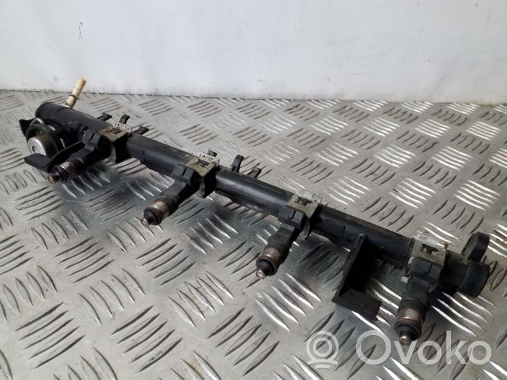 Ford C-MAX II Fuel injectors set 0280158207