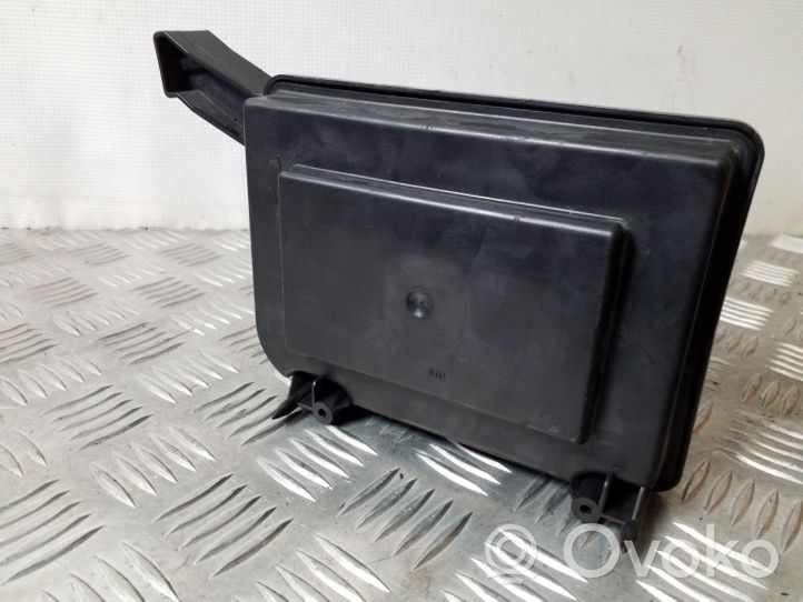 Jeep Cherokee III KJ Serbatoio del vuoto 55037536AB