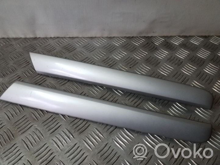 Volkswagen Sharan Set di rivestimento del pannello della portiera 7N0867439