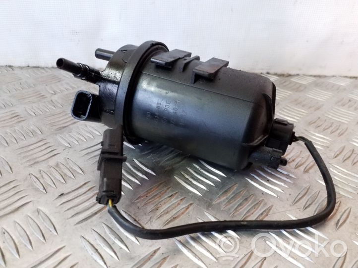 Suzuki Grand Vitara II Boîtier de filtre à carburant 8200314483