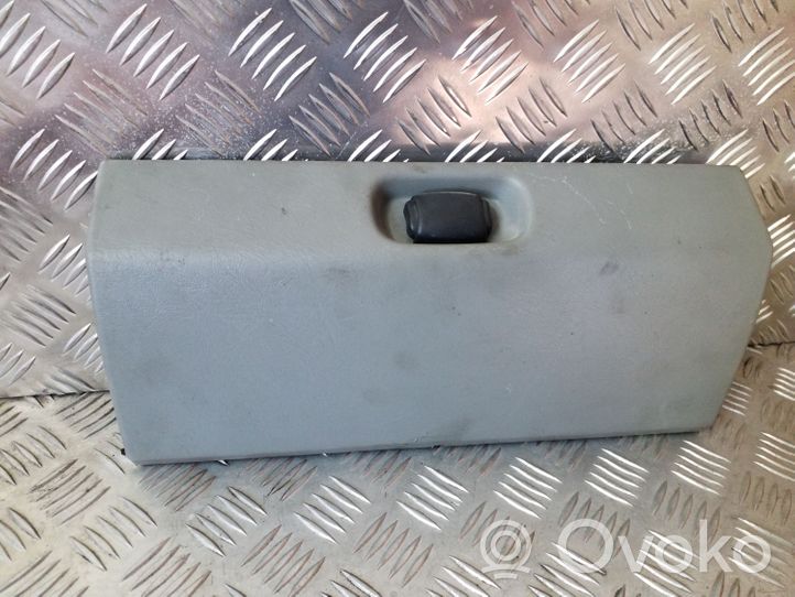 Opel Vivaro Glove box lid/cover 