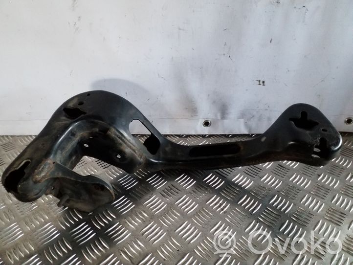 BMW X3 E83 Supporto di montaggio scatola del cambio 340227