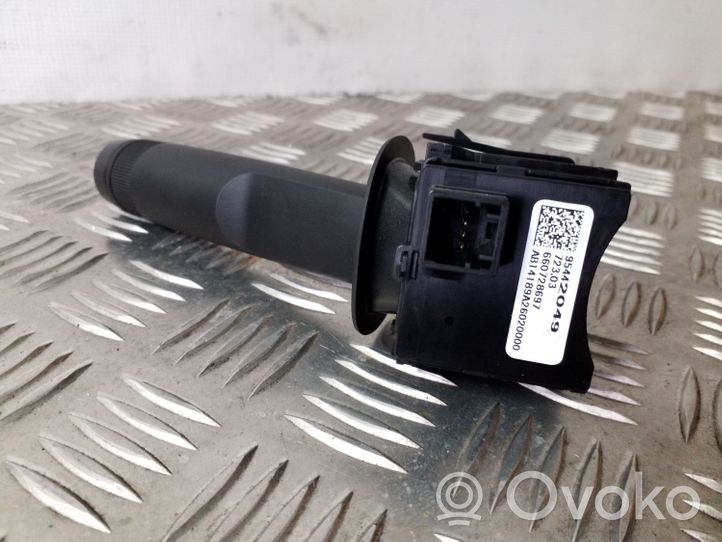 Opel Mokka Wiper control stalk 95442049