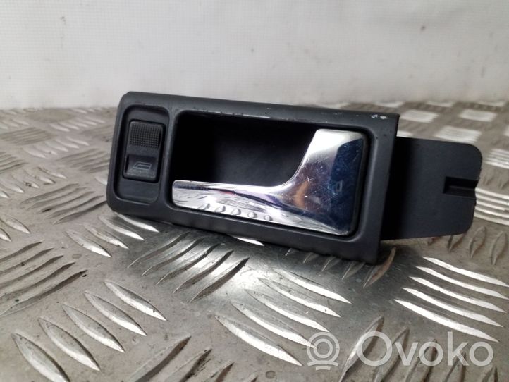 Audi A6 S6 C4 4A Poignée inférieure de porte avant 4A0837020C