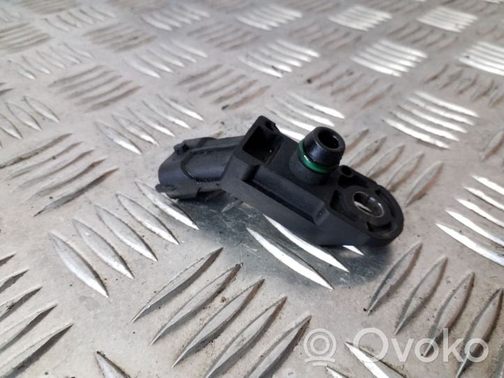 Opel Vivaro Air pressure sensor 0281002552