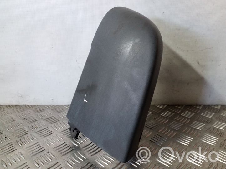 Opel Vivaro Lampka klapy bagażnika 91165734