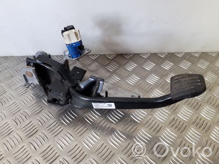 Volvo XC60 Brake pedal 8G9N2D094BH