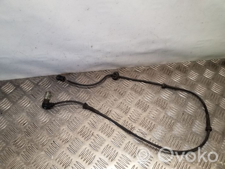 Audi 80 90 S2 B4 Czujnik prędkości obrotowej koła ABS 8A0927807B