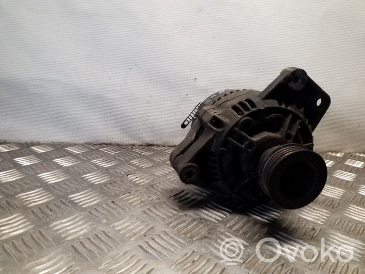 Audi 80 90 S2 B4 Generaattori/laturi 050903015B