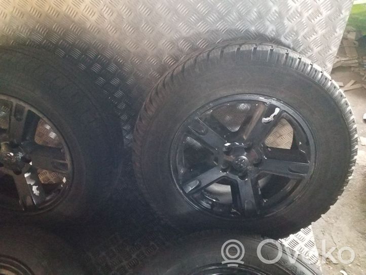 Dodge Nitro R17 alloy rim 