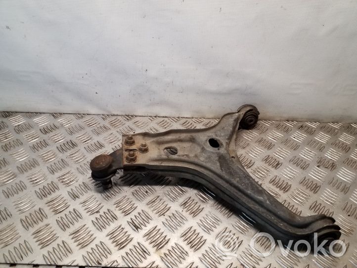 Audi 80 90 S2 B4 Front lower control arm/wishbone 895407160