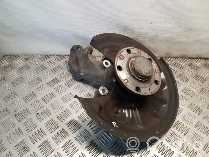 Skoda Superb B8 (3V) Rear wheel hub spindle/knuckle 