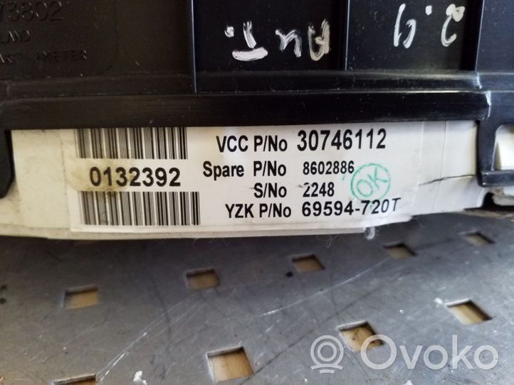 Volvo XC70 Velocímetro (tablero de instrumentos) 30746112