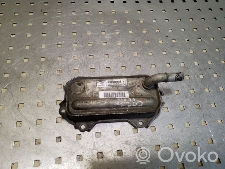 Toyota Corolla Verso E121 Support de filtre à huile 880243D