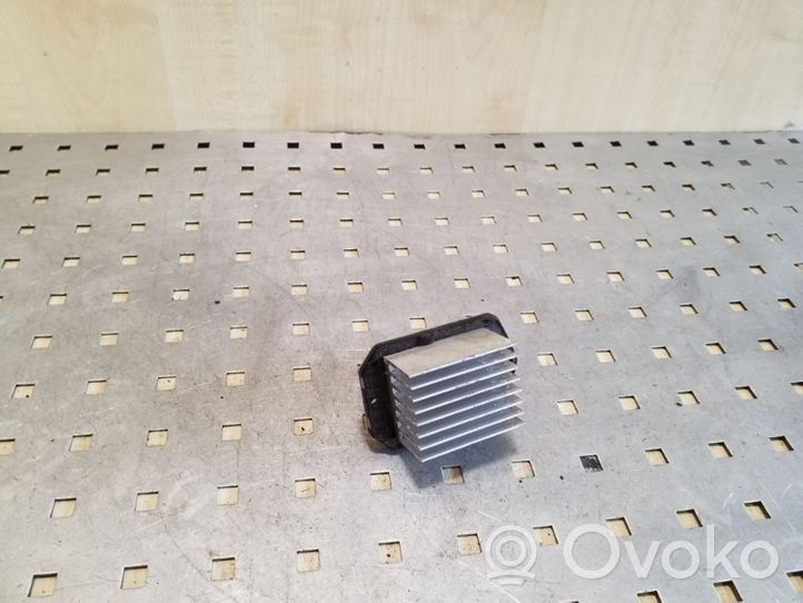 Subaru Legacy Heater blower motor/fan resistor 0778000901