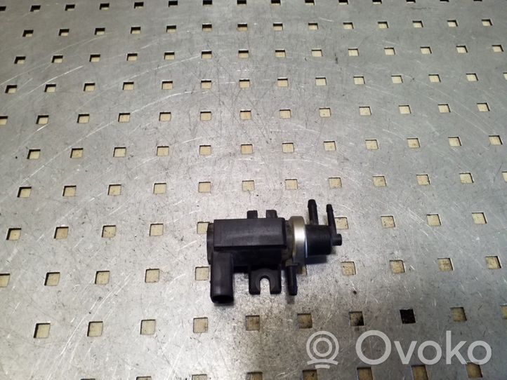 Volkswagen Touareg I Solenoidinis vožtuvas 1J0906627