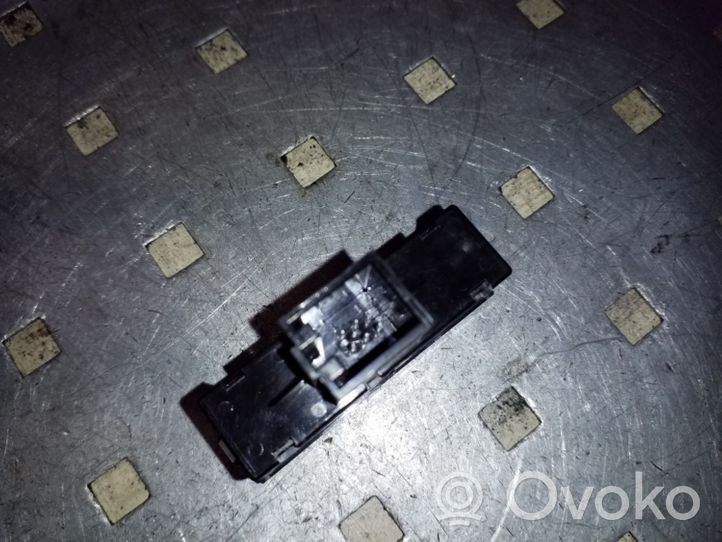 Audi A6 S6 C6 4F Botón interruptor de luz de peligro 4F0941500